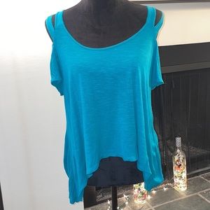 Green short sleeve top